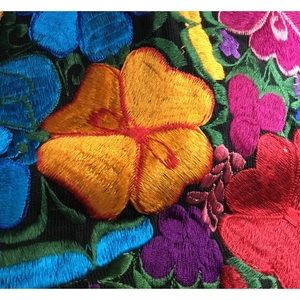 Glorious embroidered tote 14x14